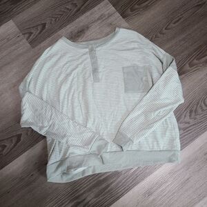Splendid Striped Lounge Top Size XXL